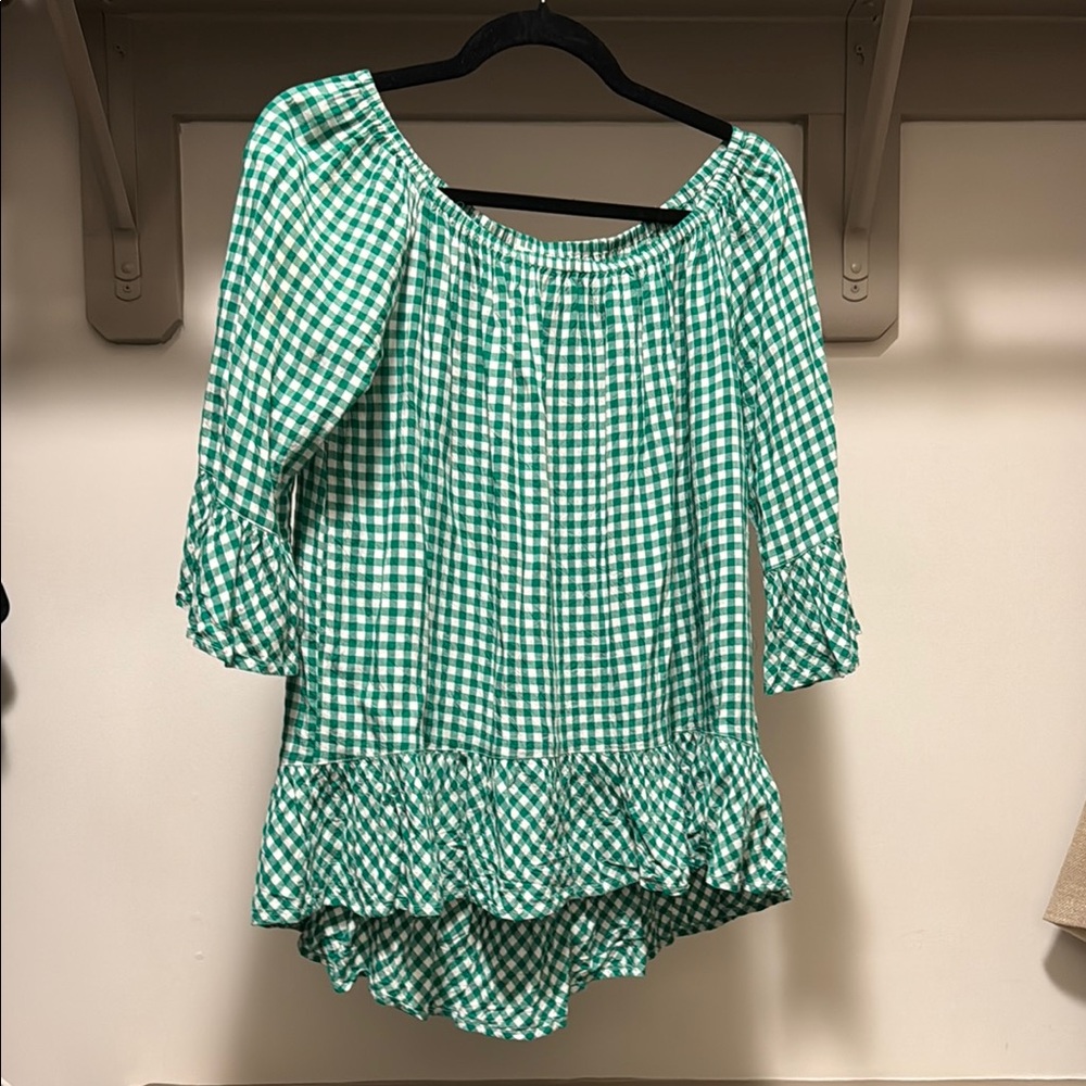 Beachlunchlounge Green and White 3/4 Sleeve Blouse